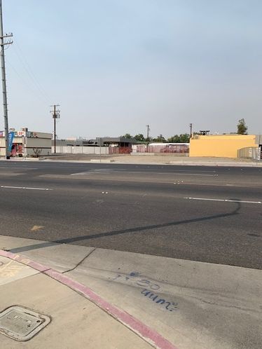 1930 S Mooney Blvd, Visalia, CA 93277